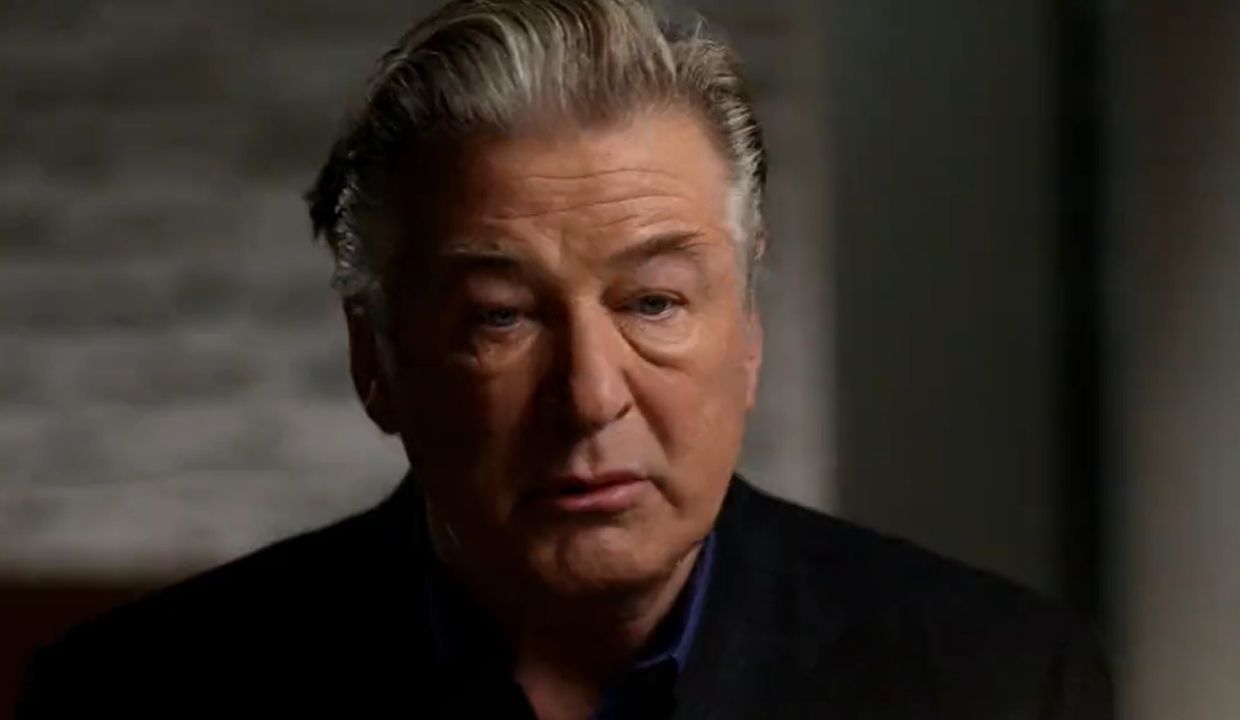 Family of 'Rust' Cinematographer Halyna Hutchins Suing Alec Baldwin ...